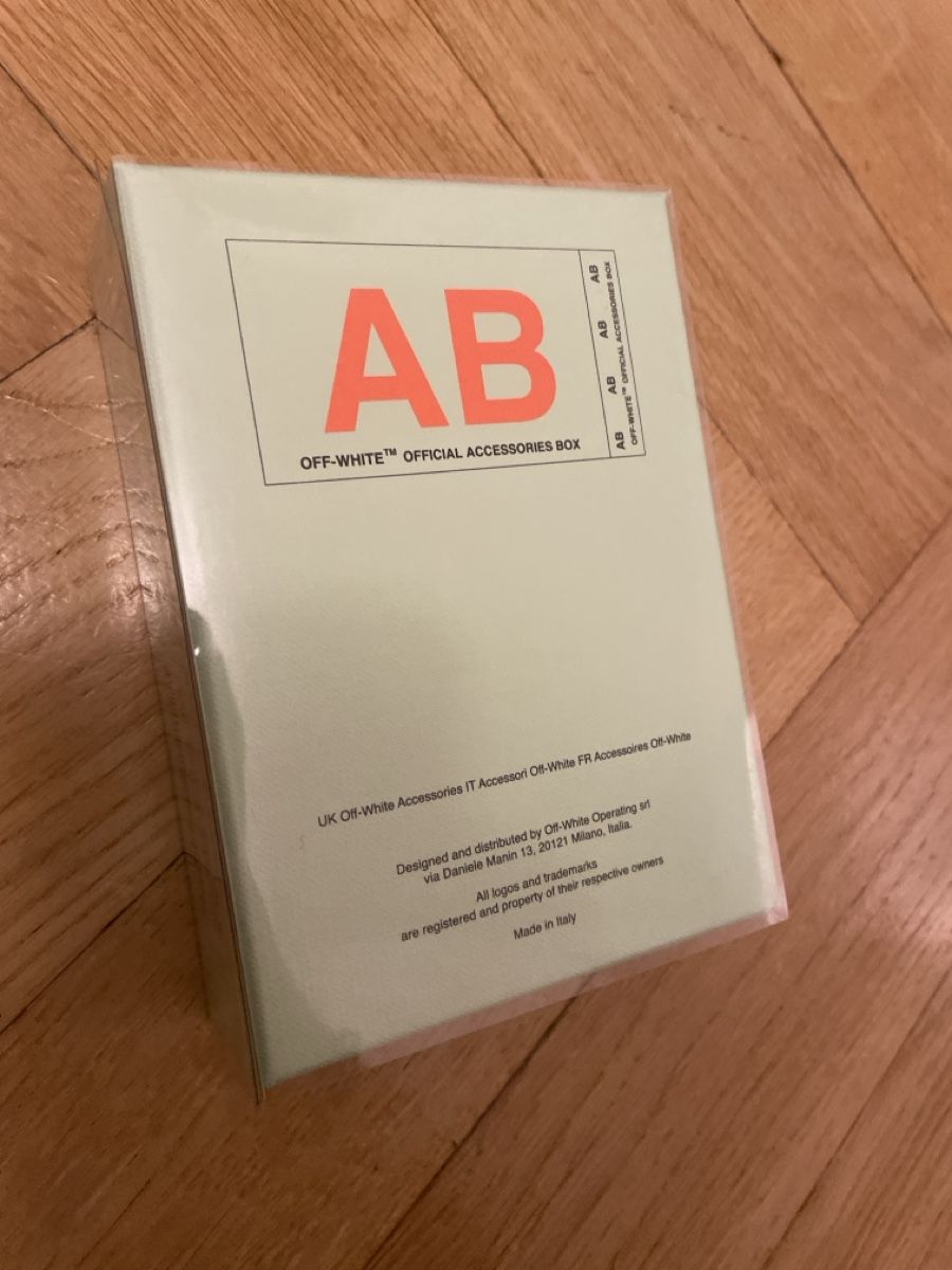 Off-White Portachiavi: Porte-clés Off-White neuf - Virgil Abloh – Nuovo e nell'imballaggio originale da Genève venduto da Videdress22 2