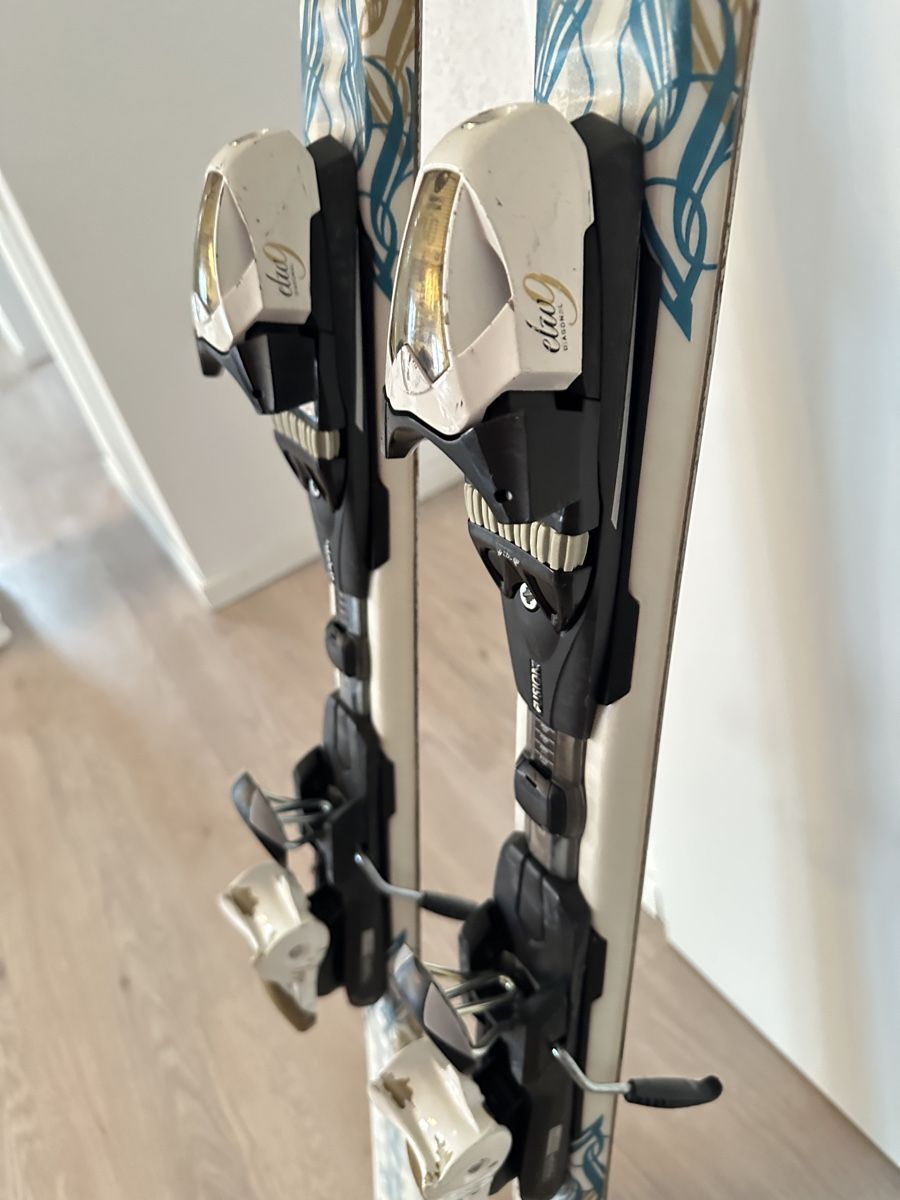 Elan Sci: Carving Ski ELAN, 158 cm inkl. Bindungen – Usato da Rafz venduto da Tueni1 5