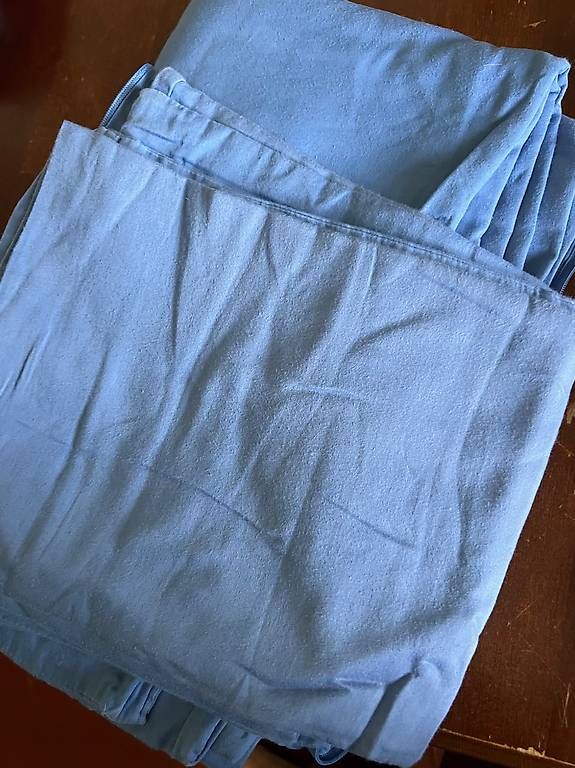 Bettwäsche: Bettwäsche – Gebraucht aus Horgen von braids3