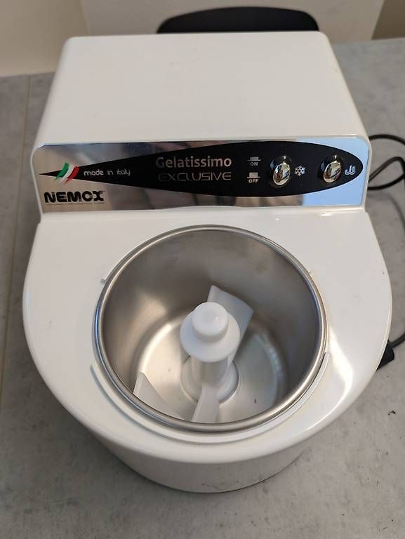 Elettrodomestici da cucina: Machine à glace Gelatissimo Nemox – Usato da Etagnières venduto da sav_lwd5 3