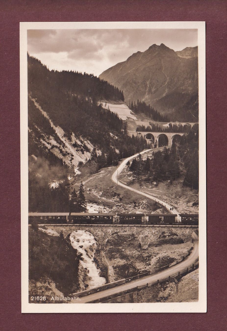 Cartes postales: ALBULA-BAHN - Zug – D'occasion à Pully par nicecards