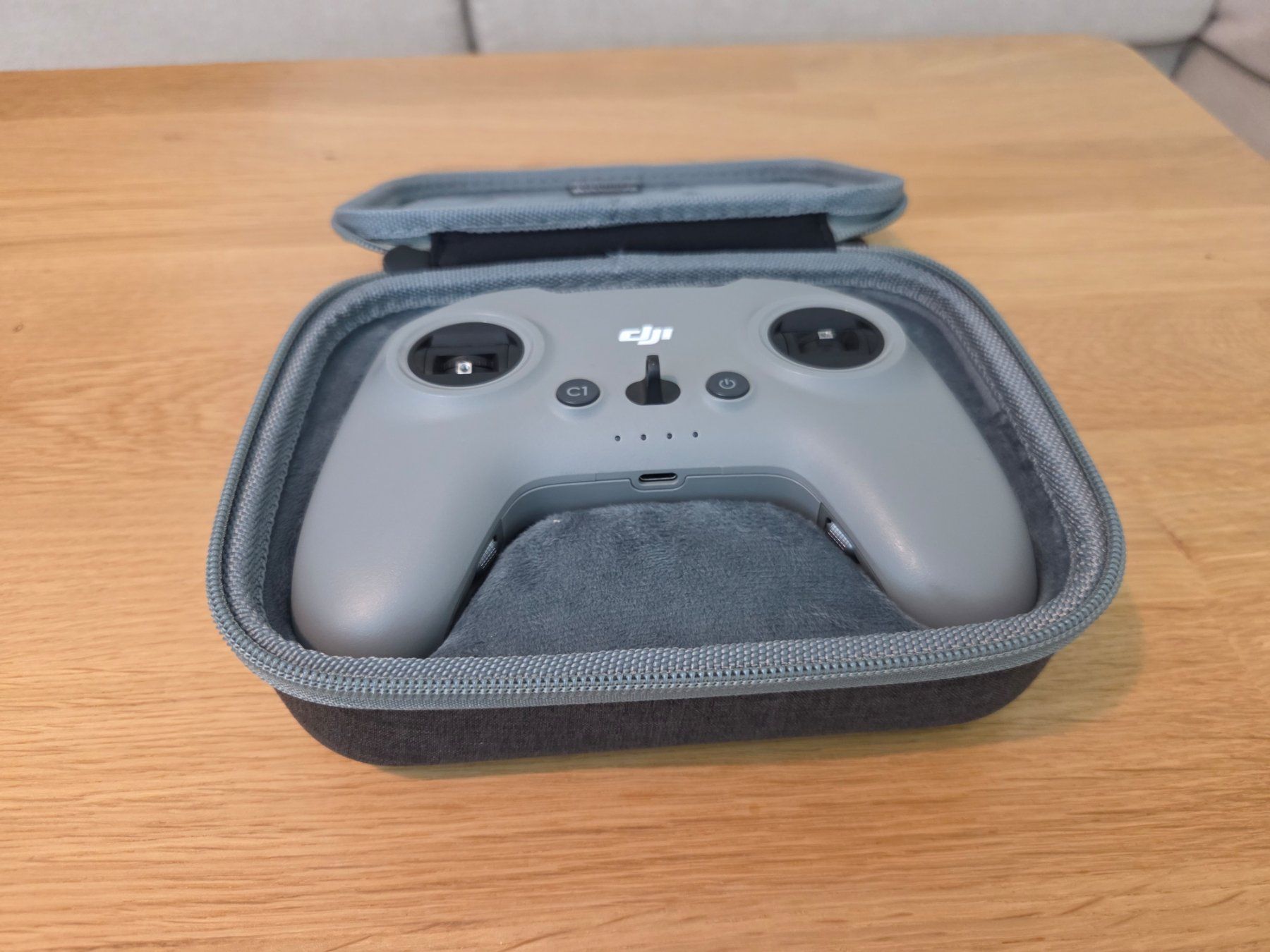 DJI Telecomando: DJI FPV remote controller 3 - like new – Usato da Wallisellen venduto da SwissTreeDee 3