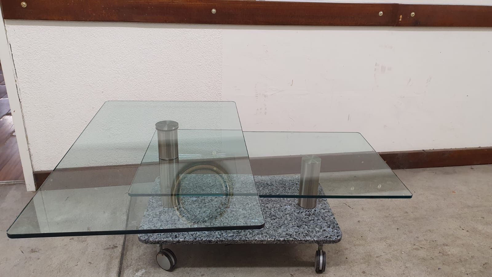 Meubles TV: TV MÖBEL GLAS AUF ROLLEN – D'occasion à Dietikon par brocki-eyra 3