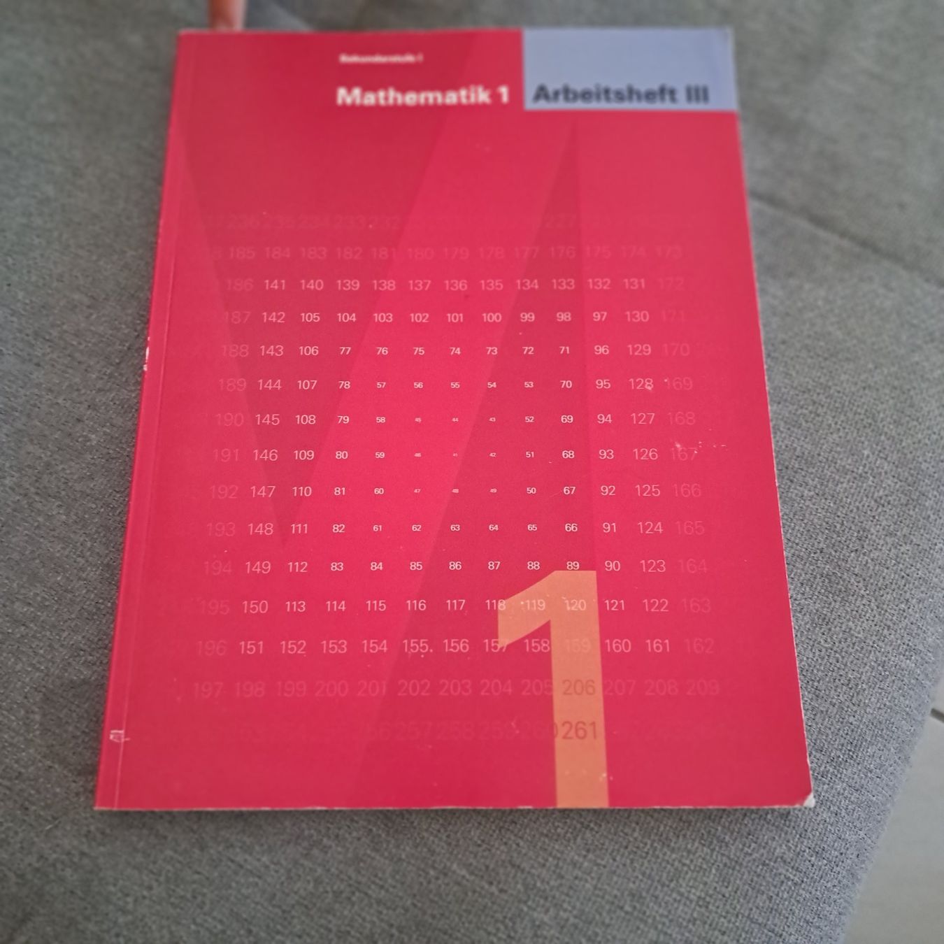 Bücher: Mathematik I Arbeitheft III – Gebraucht aus Unterentfelden von Miro-Lou