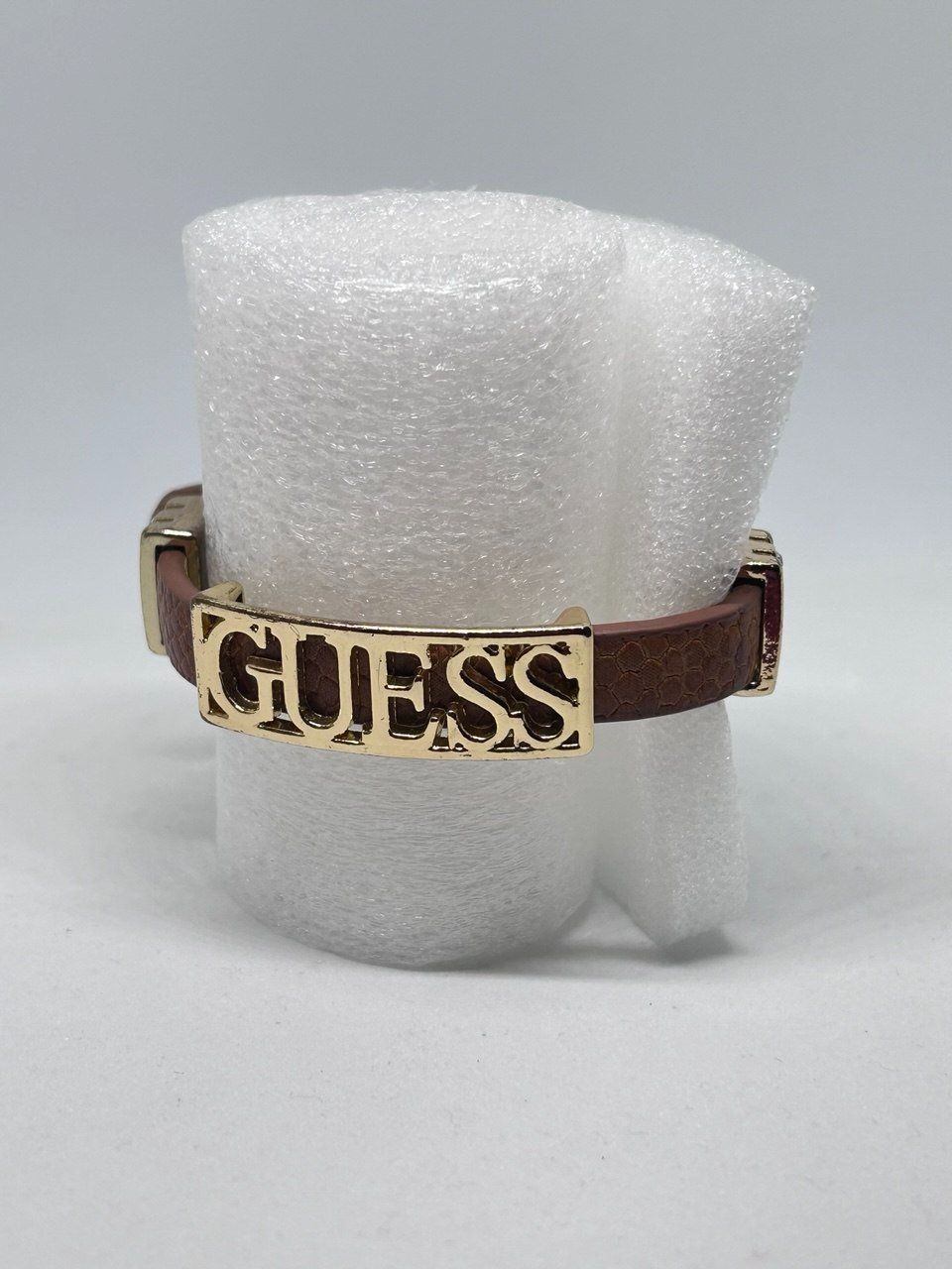 Guess Bracciali & Braccialetti: Bracciale GUESS colore marrone e oro originale – Usato da Giubiasco venduto da LorisVale