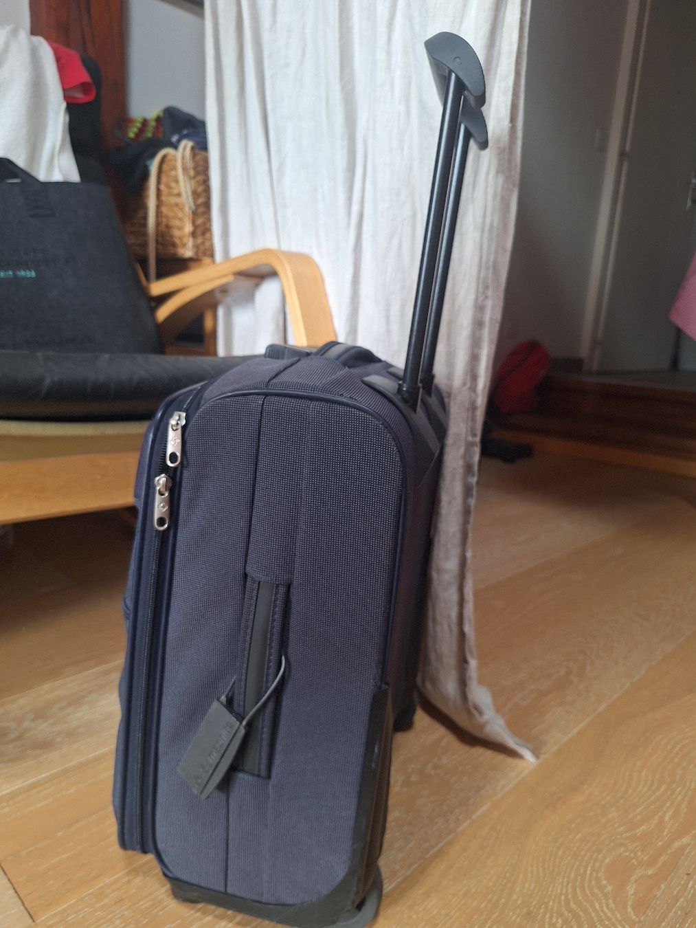 Samsonite Reisekoffer: Valise Samsonite pour les bagages à main – Gebraucht aus Crans VD von Yobia8 1
