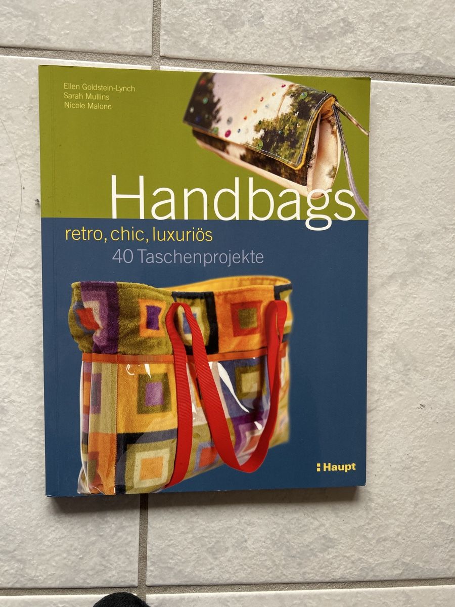 Libri: Buch Handtaschen – Usato da Lostorf venduto da Venice16