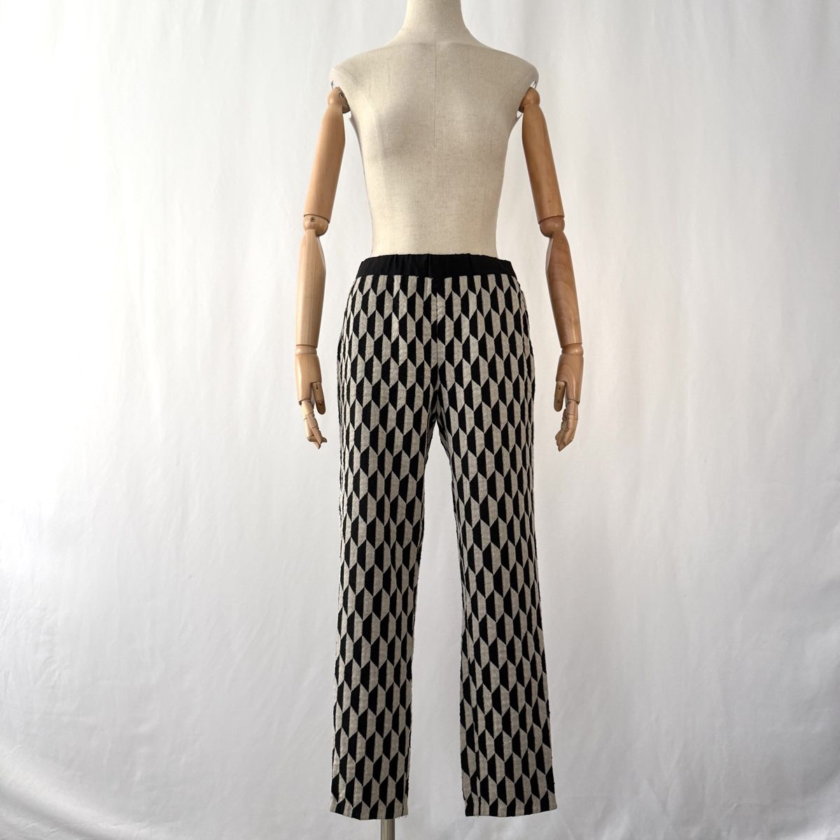 Forte Forte Pantaloni: FORTE FORTE Pants – Usato da Emmen venduto da Avviivva_Com2023 1