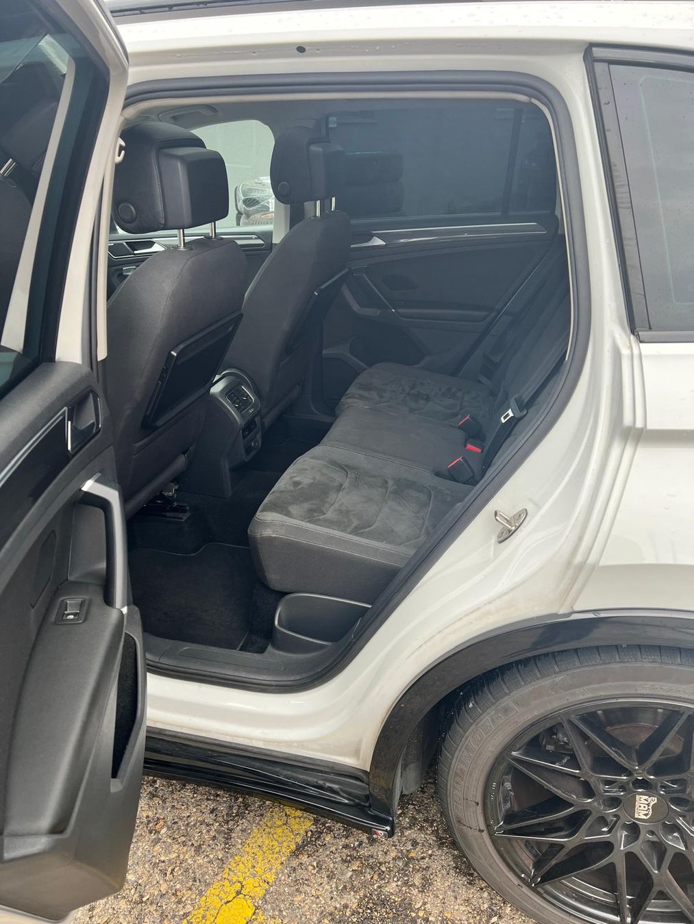 VW Autos: VW TIGUAN 2.0 4 MOTION – Gebraucht aus CERNIER von GarageConcept-Car 6