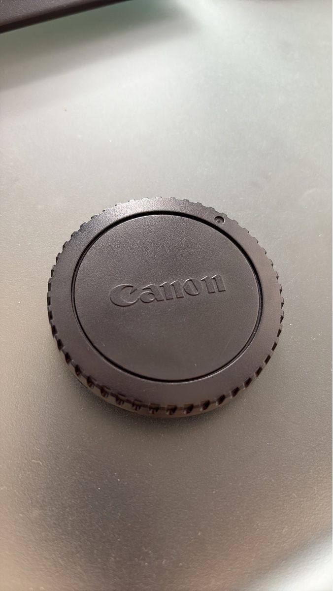 Canon Fotocamera: Canon Camera Body Cap / Canon Kappe – Usato da Gebenstorf venduto da trustedsale