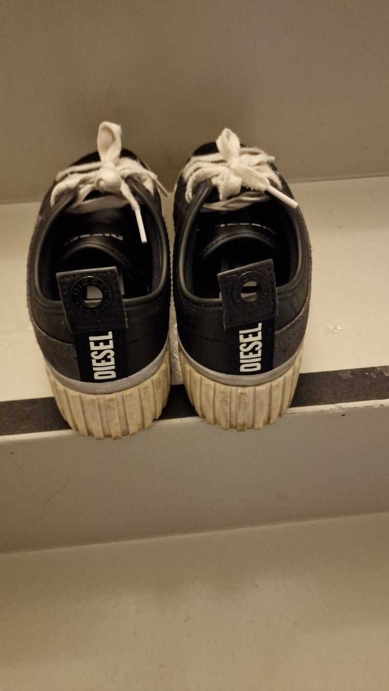 Diesel Scarpe da donna: Sneakers, Diesel, Gr. 36 – Usato da Rütihof venduto da tweedy123 2