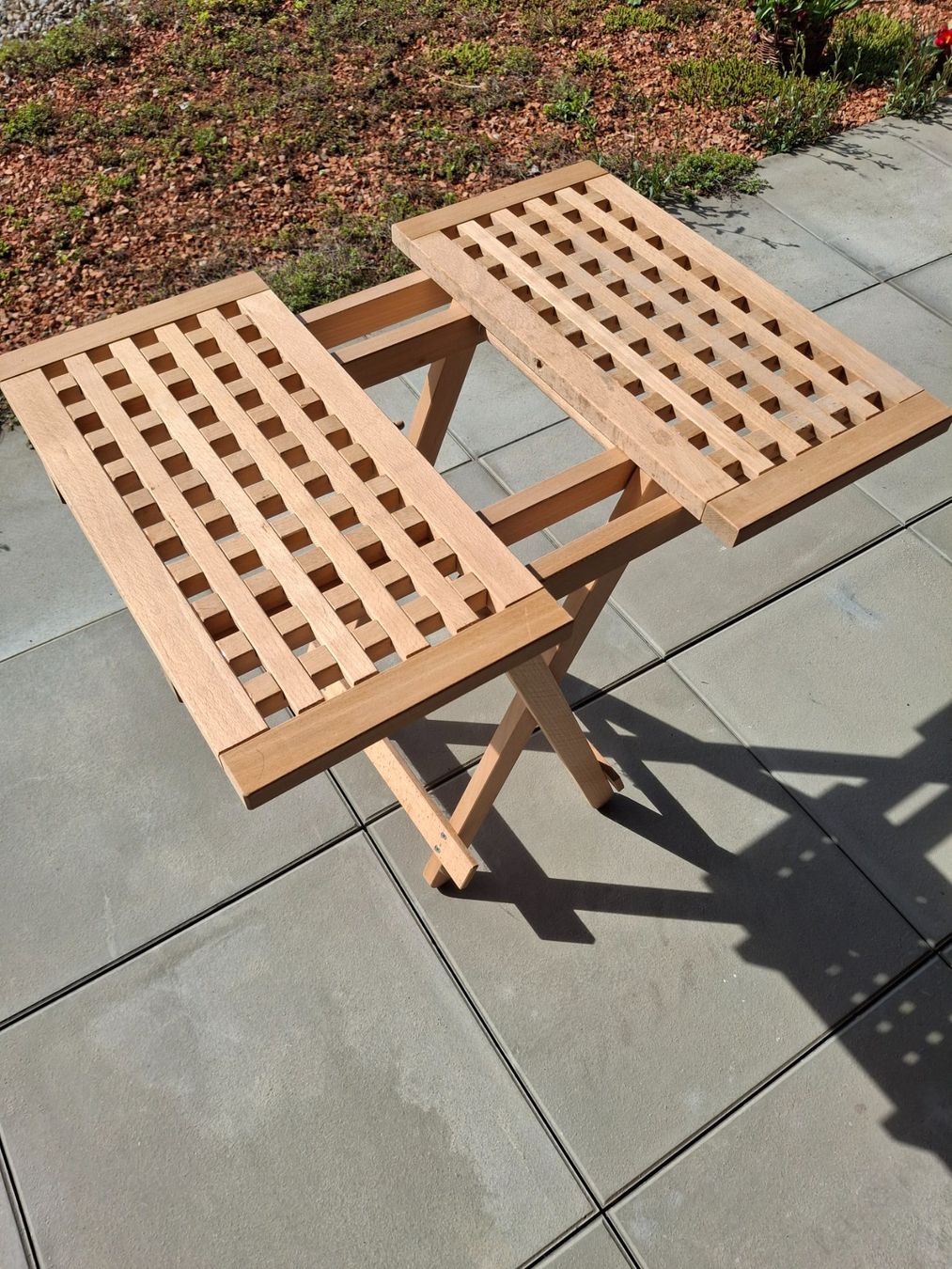 Tische: Holz-Klapptischchen – Gebraucht aus Rebstein von gra_y796 3