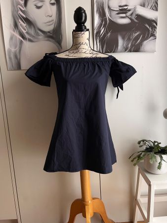 Kurzes, schulterfreies Sommerkleid. Marineblau, Größe 36