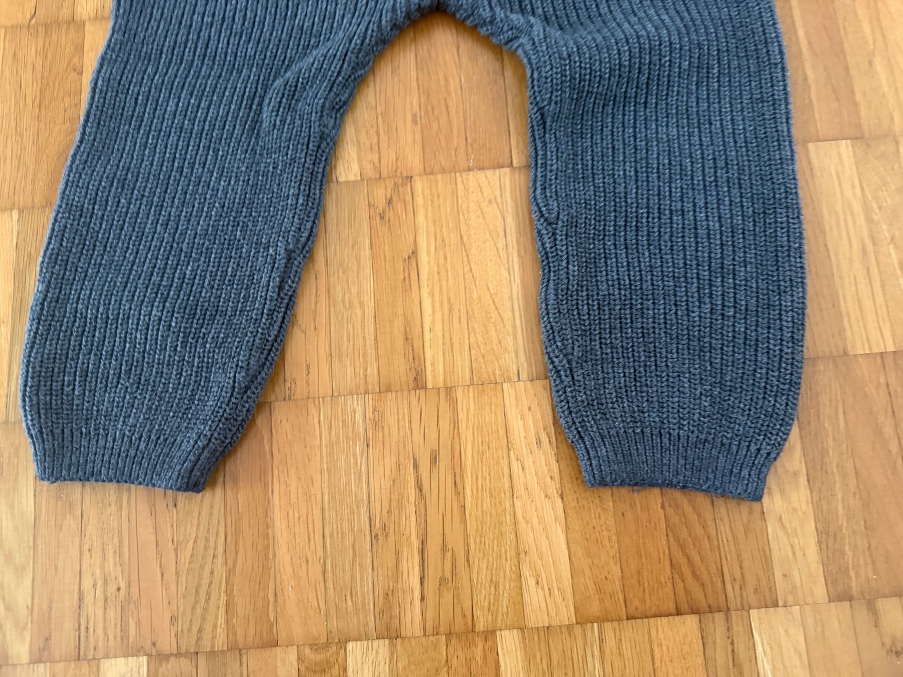 H&M Pantaloni: H&M Hosen Gr 92 – Nuovo (secondo la descrizione) da Richterswil venduto da Eunoia85 2