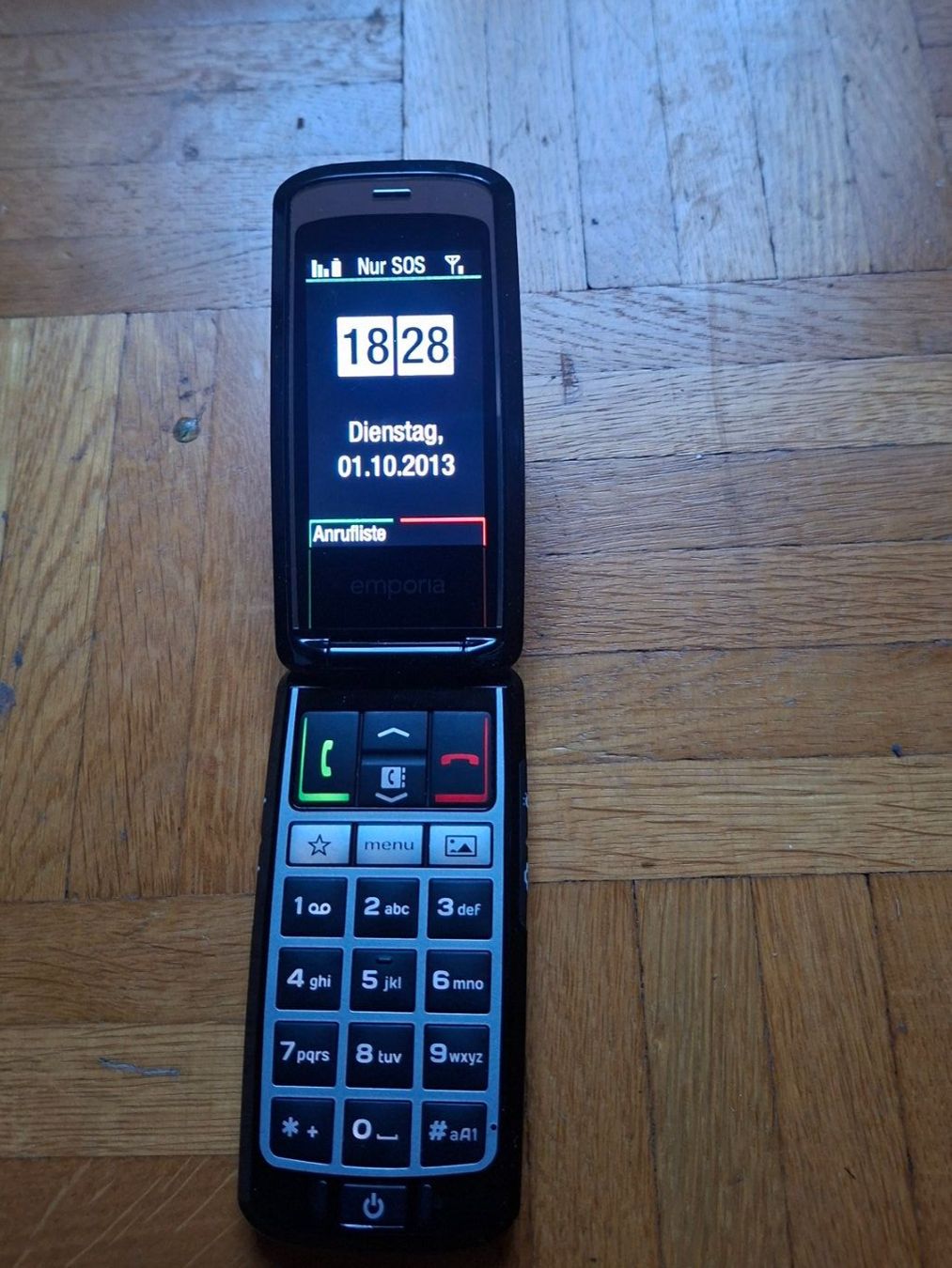 Emporia Handys / Smartphones: Emporia V87 – Gebraucht aus Vitznau von mgaraventa