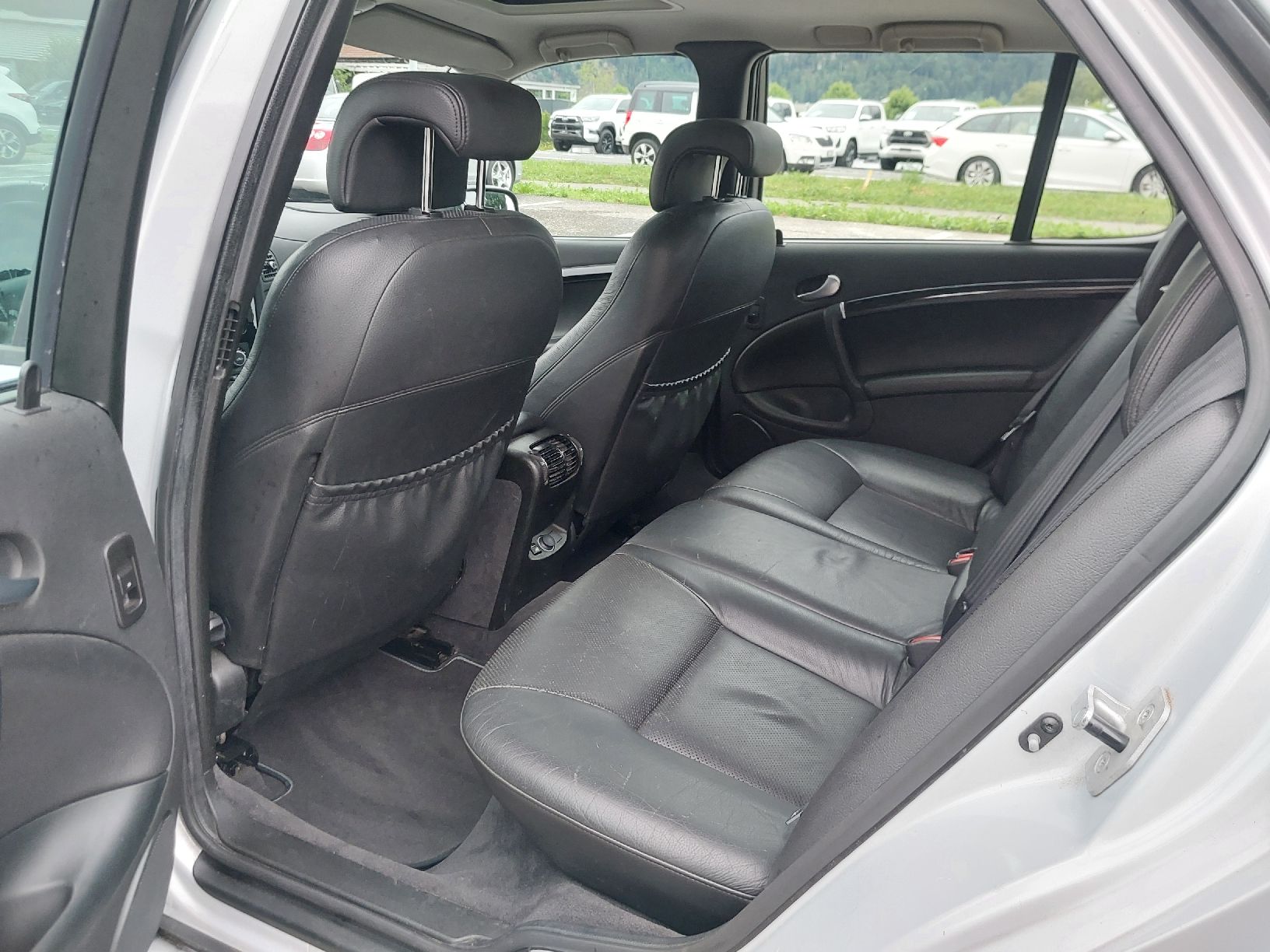 Saab Automobili: Saab 9-5 2.3T Vector (Frisch ab Service/MFK) – Usato da Spiez venduto da Cobra_Daytona 6