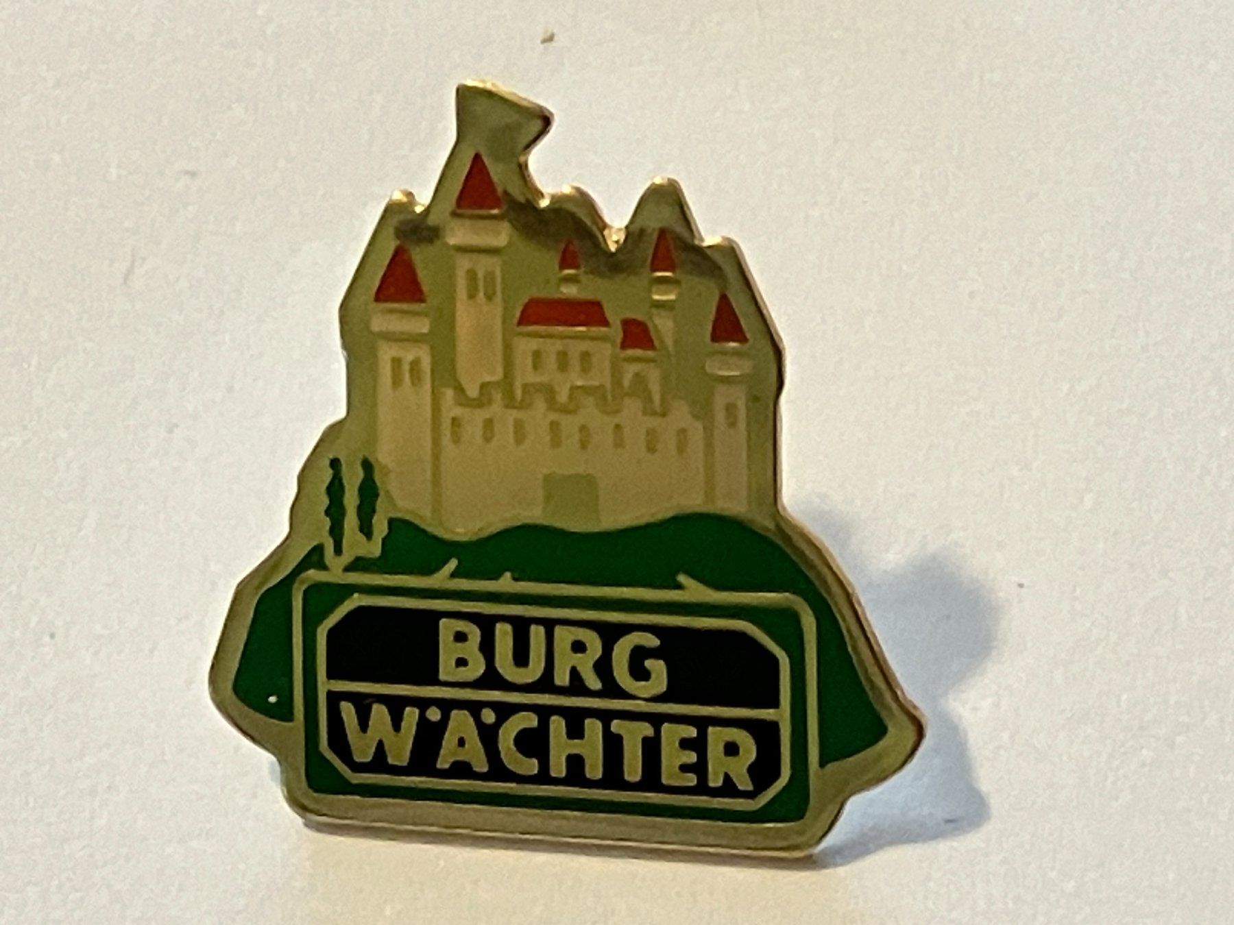 Placchette & Badge: 1 Pin Burg Wächter – Usato da Basel venduto da djwwpp