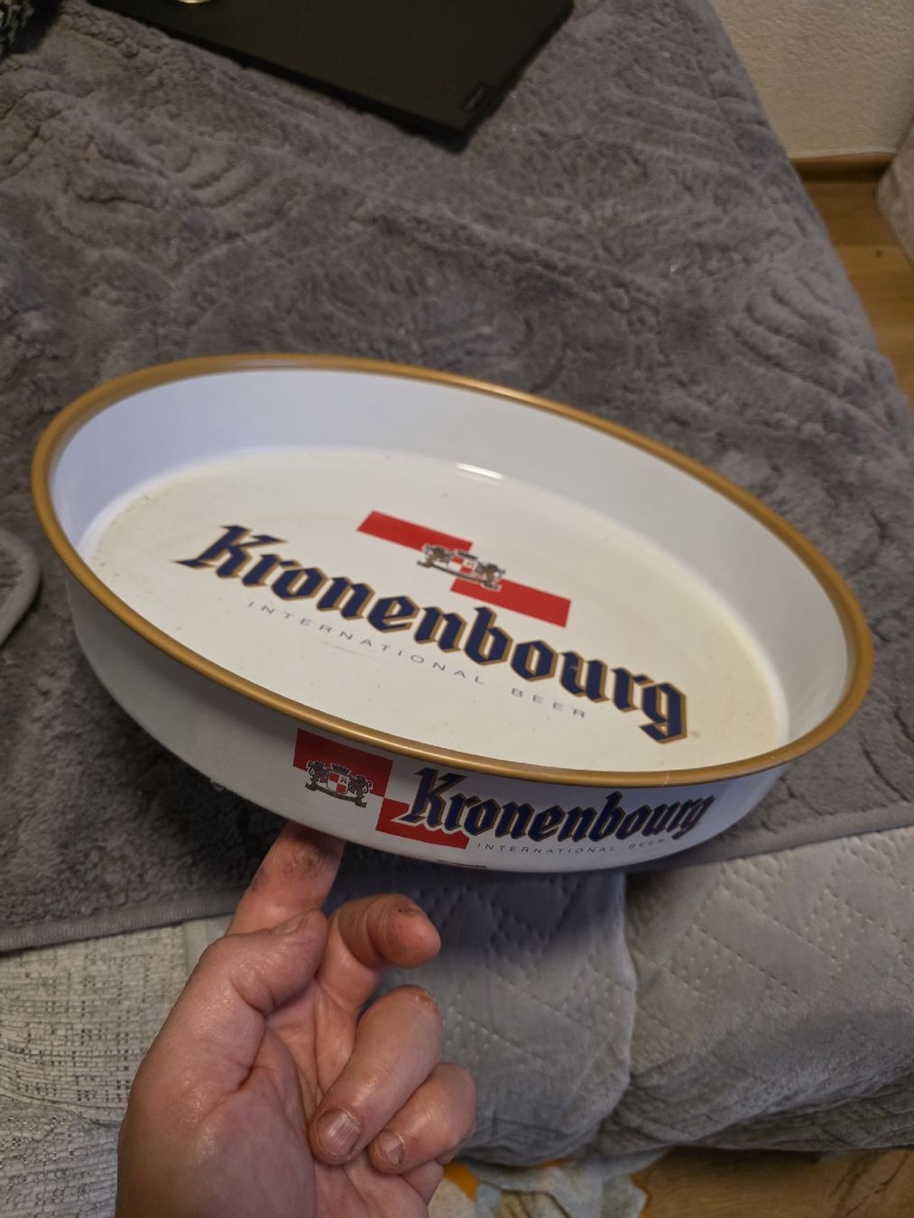 Piatti di portata: Kronenbourg Bier Tablett, Vintage – Usato da Grossaffoltern venduto da kaefer14
