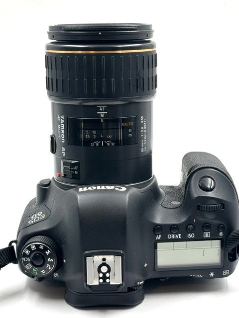 Canon Fotocamera: Canon 6D Fullframe 20 MP + Tamron Macro 2.8 – Difettoso da Seewis Dorf venduto da Plebejus 2