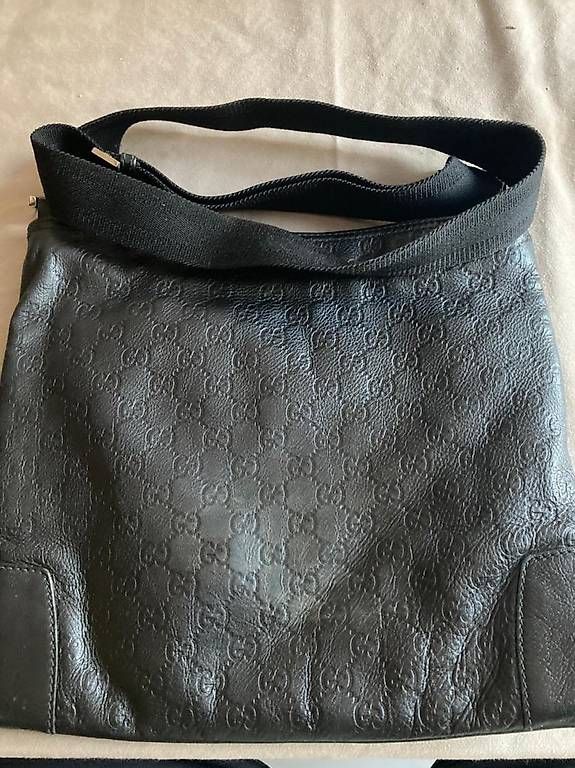 Altro in  Abbigliamento & Accessori: Tracolla Gucci pelle  – Usato da Riva San Vitale venduto da gab_6qhv