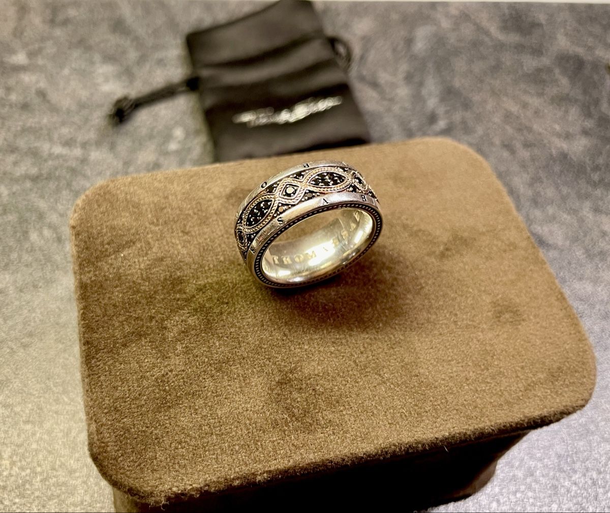 Thomas Sabo Anelli: Bague Thomas Sabo Love Knot or – Nuovo (secondo la descrizione) da Collombey venduto da iah_s5f5 3