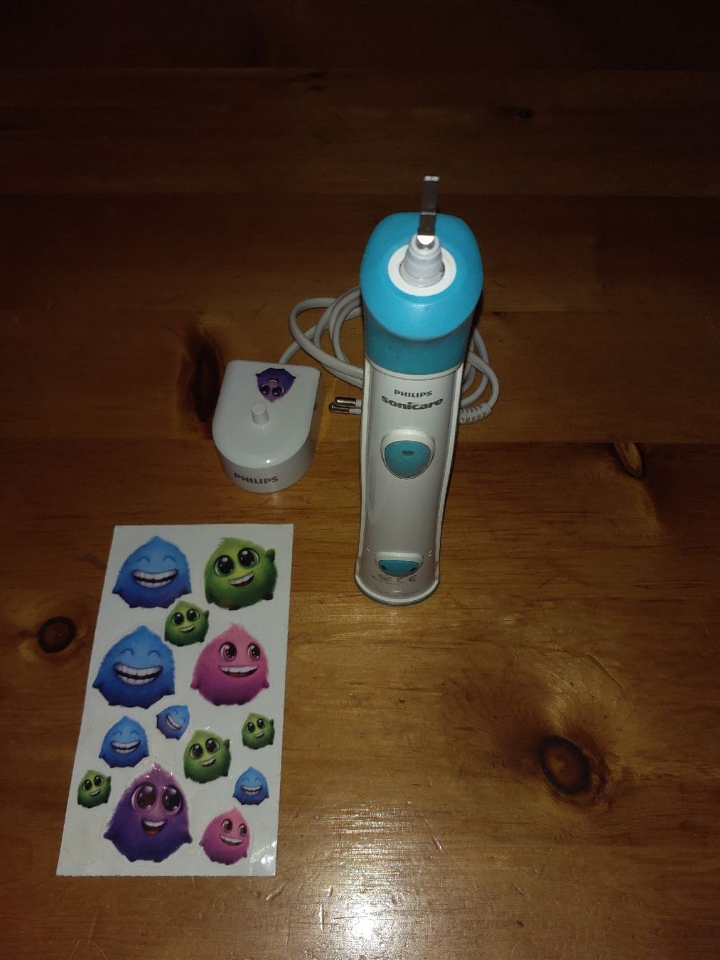 Philips Sonicare Zahnpflege: Philips Sonicare  Kinderzahnbürste – Gebraucht aus Winterthur von eoneon 1