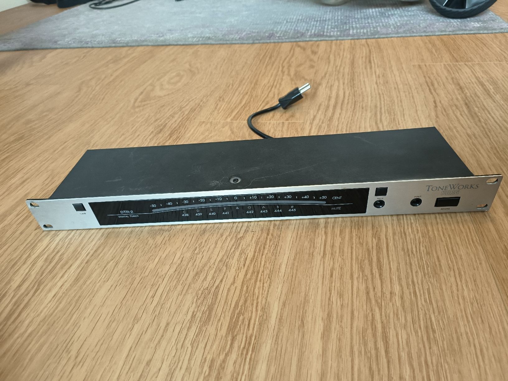 Korg Instruments de musique: Korg DTR-2 Stimmgerät Tuner – D'occasion à Thun par soundwg