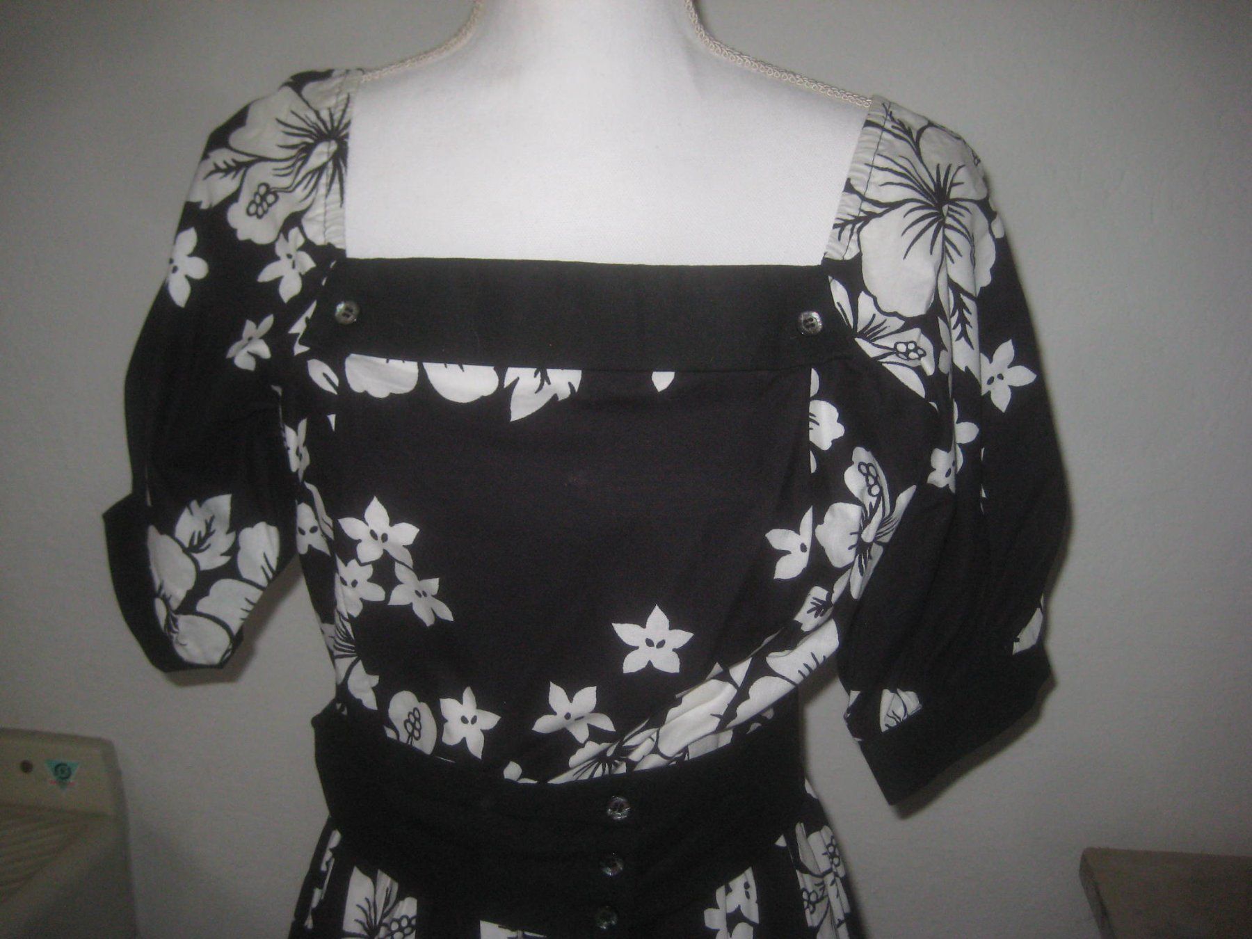Kleider: DAMEN  SOMMER KLEID – Gebraucht aus Uster von flocke1 1