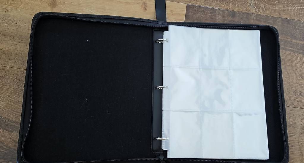 Alben: TCG Binder Sammelkarten – Gebraucht aus Bremgarten AG von HunnyBxB 1