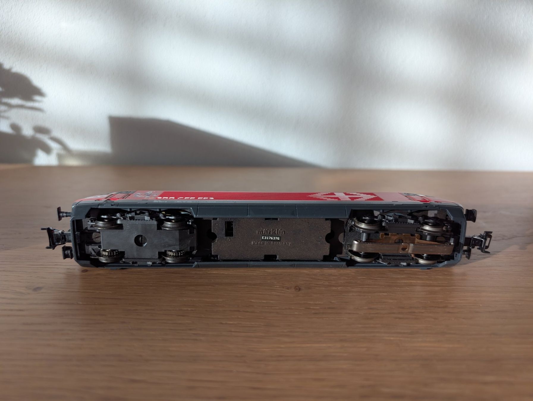 Märklin Modellini di ferrovie: Märklin 83460 SBB 460 " Joggeli " analog – Usato da Stein/AG venduto da sborn 7