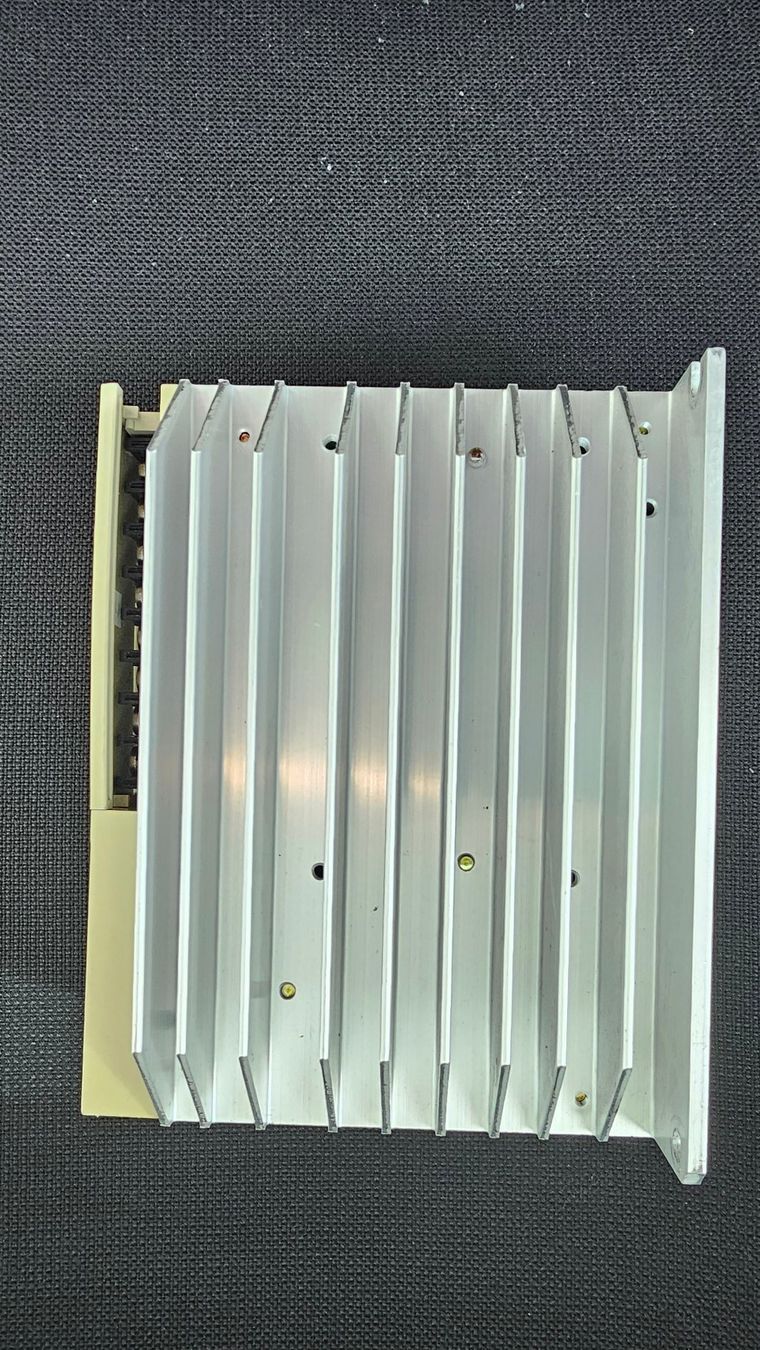 Composants électroniques: Yaskawa SERVOPACK SGDA-03BP – D'occasion à Boniswil par LakeSide_Boniswil 2