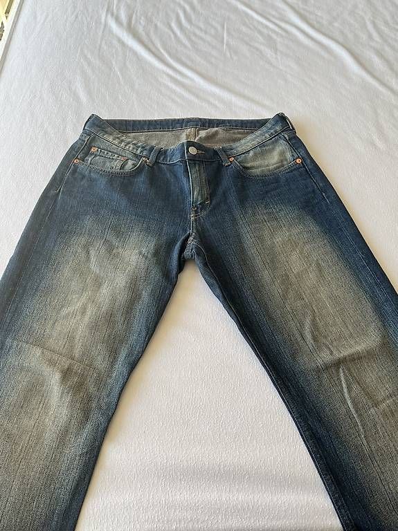 Jeans: WEEKDAY Jeans Straight  – Usato da Niederuzwil venduto da PatriziaKeller76