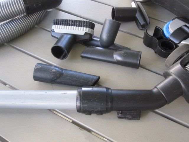 Philips Aspirateurs & Accessoires: Philips-Staubsauger – D'occasion à Ehrendingen par spanky11 2