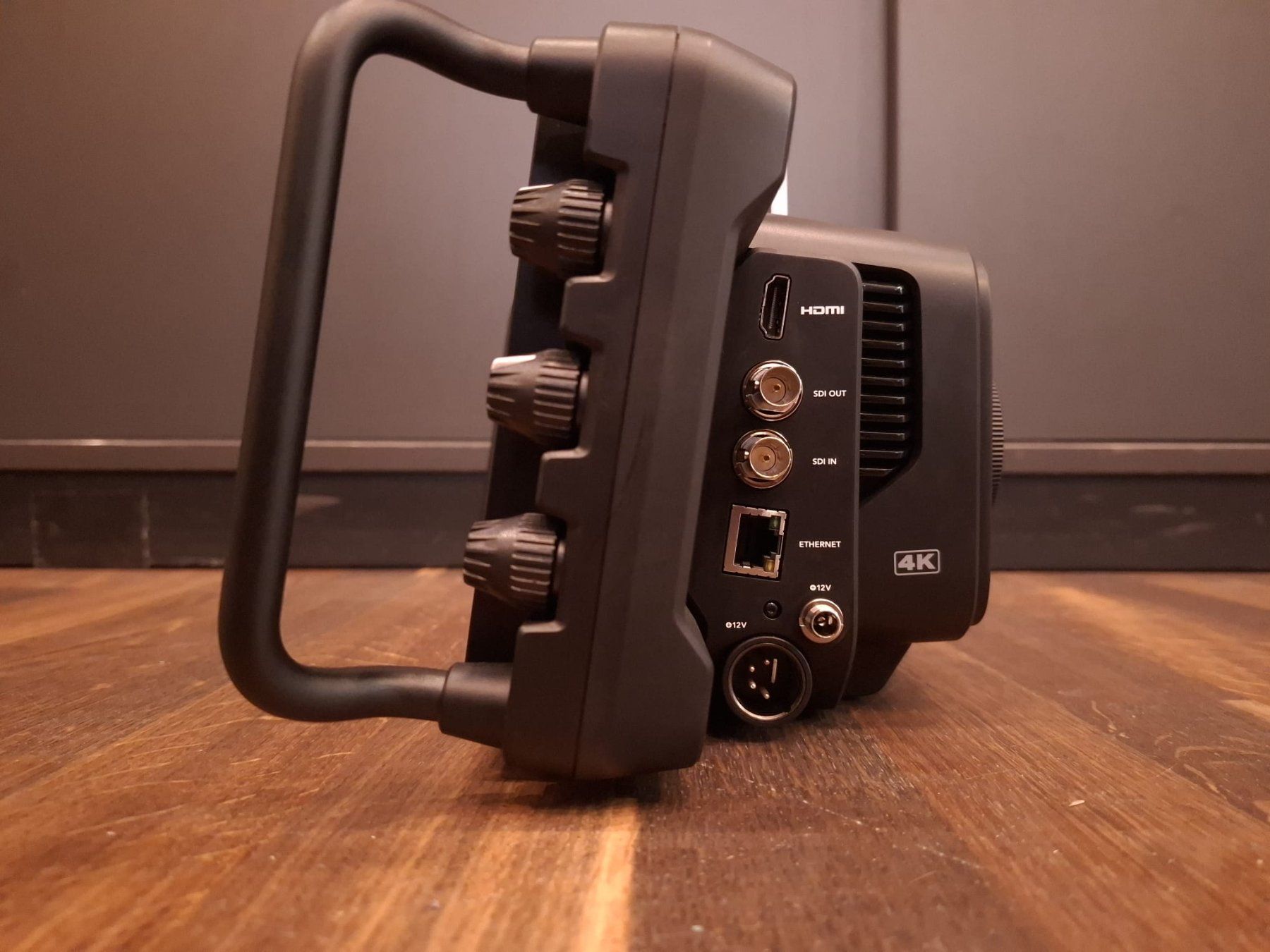 Blackmagic Camcorder: Blackmagic Design Studio Camera 4K Pro – Gebraucht aus Effretikon von lichtundmusik_GmbH 3
