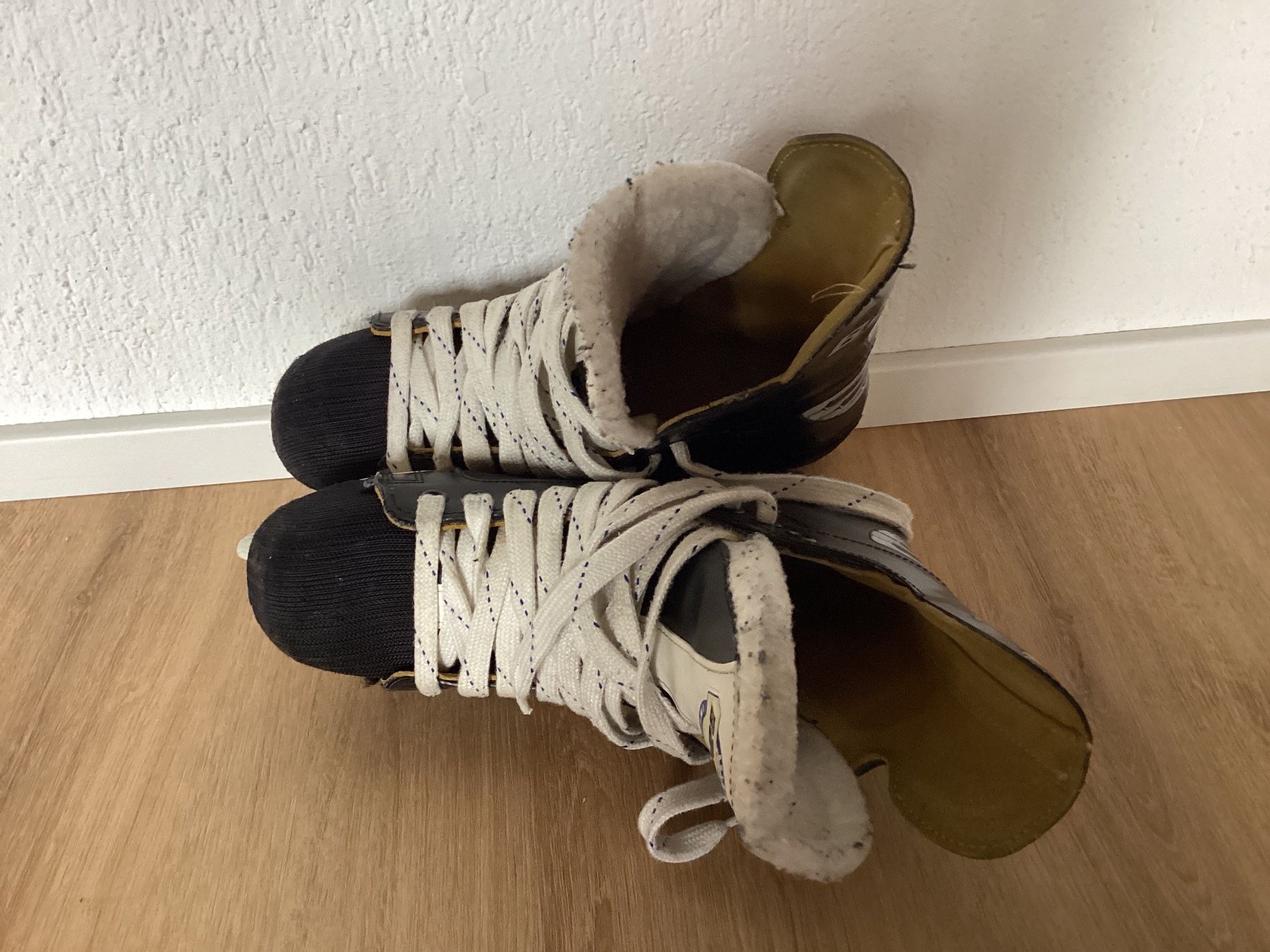 Bauer Schlittschuhe: Schlittschuhe – Gebraucht aus Dällikon von jambod 2