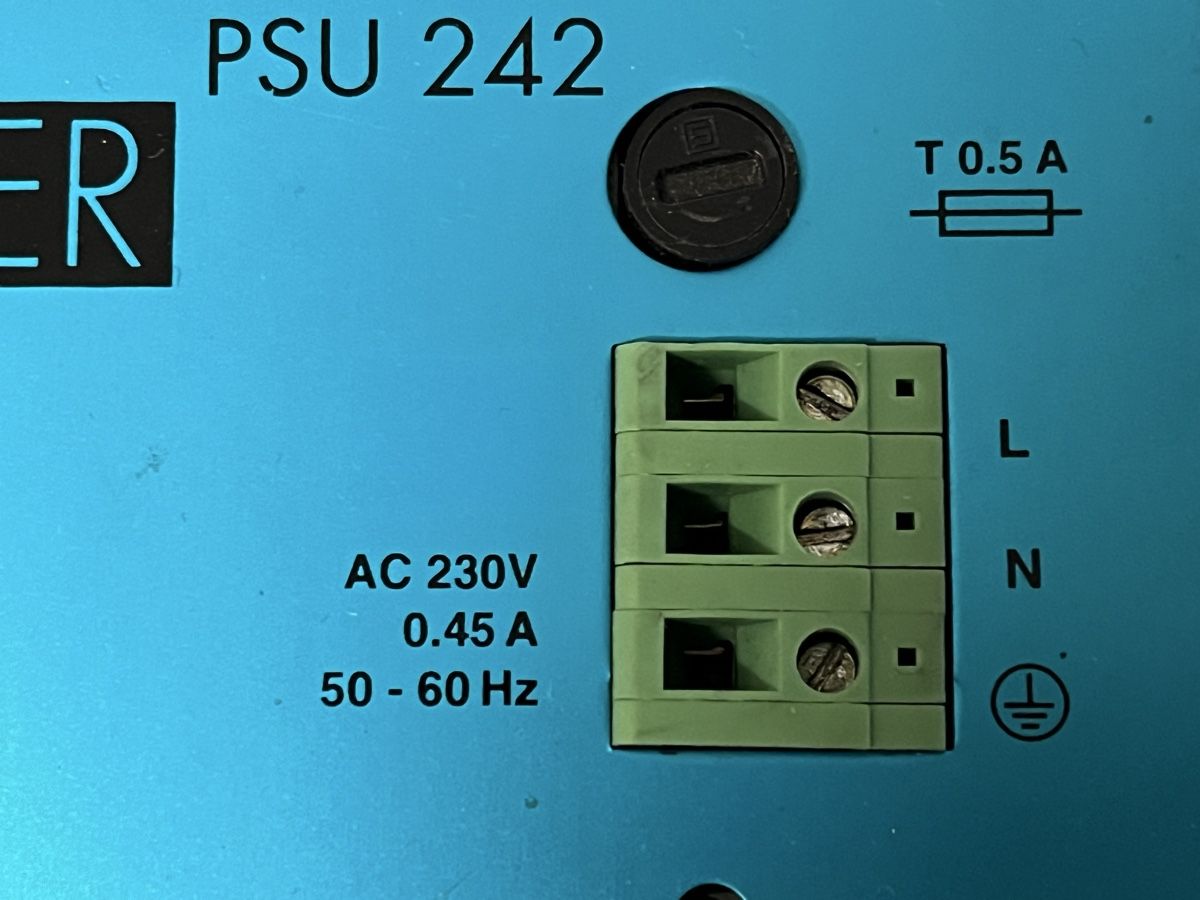 Componenti elettronici: Ec Power 242 Netzgerät – Usato da winterthur venduto da melifera 2