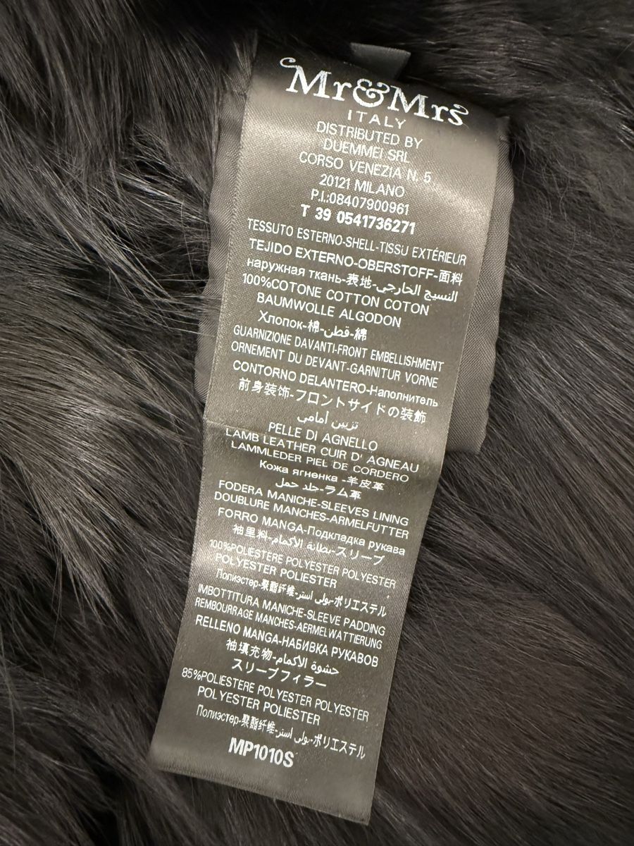 Cappotti: Mr & Mrs Fur Coat – Usato da Paradiso venduto da apf_mh9c 7