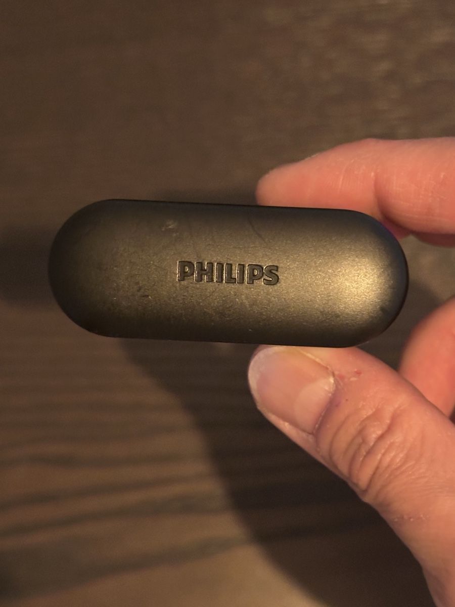 Philips Casques audio: In-Ear Kopfhörer Philips mit Ladecase – D'occasion à Schlieren par James1010 1