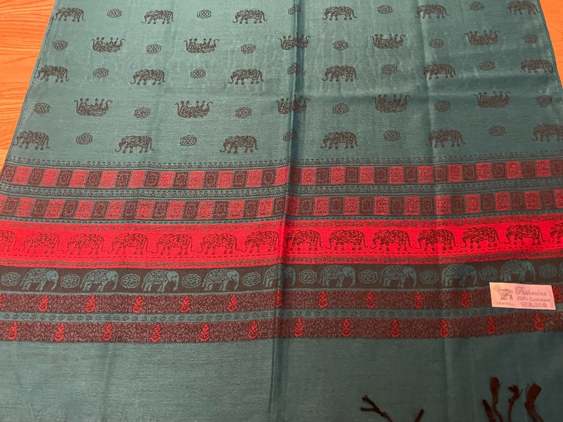 Foulard & Sciarpe: Schal/Tuch Handgemacht – Usato da Rapperswil SG venduto da Boadioz 2
