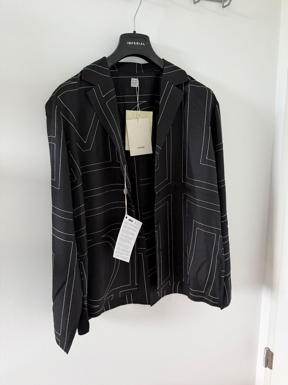 Blusen: NEW Totême pyjama black – Neu und originalverpackt aus Vacallo von kellyyy