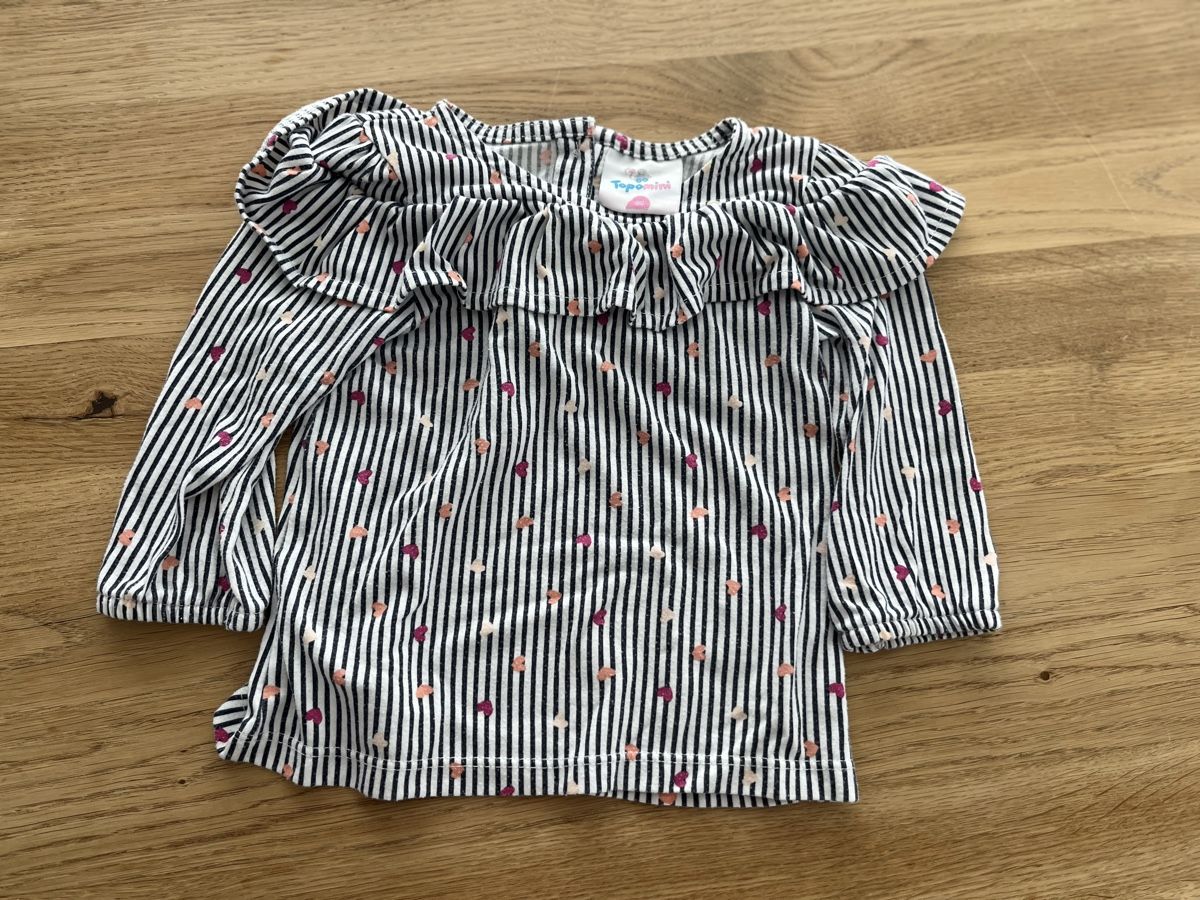 Camicie, Top & T-shirt: T-Shirt Gr.80 – Usato da Brislach venduto da Inna24