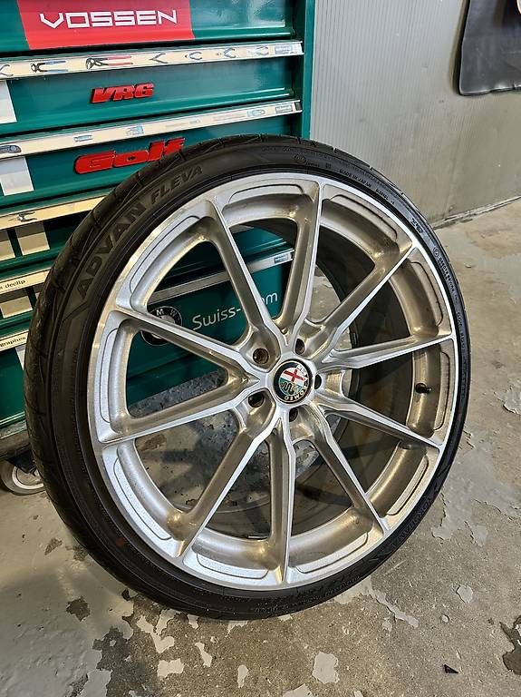 Pneumatici & Ruote complete: Jantes JR 5x98 – Usato da Monthey venduto da Fra061187