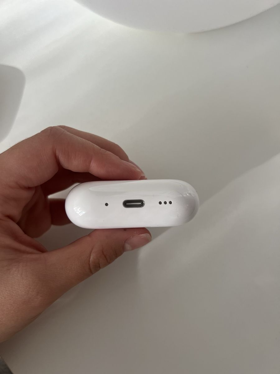 Apple Cuffie: Apple AirPods Pro 3 – Nuovo (secondo la descrizione) da Zürich venduto da Chenoa.bjk 6