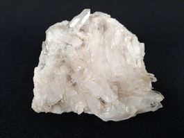 Quarzstufe mit nadeligen Bergkristallen, ca. 11 cm