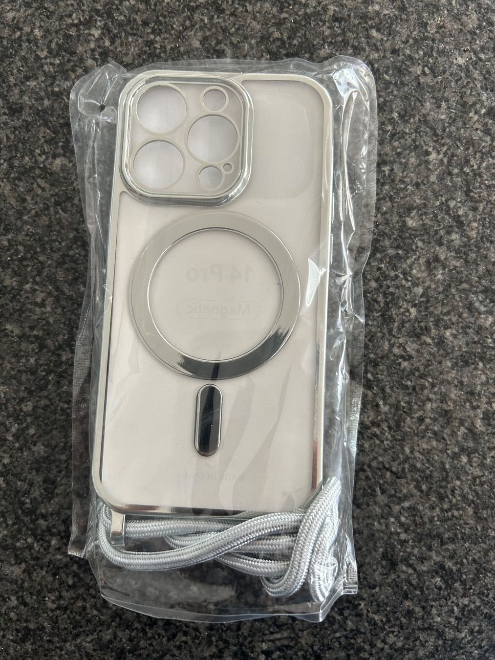 Apple Coques & Protection écran: Handyhülle iPhone 14Pro – Neuf (Voir description) à Aarau Rohr par mel_5smb 2