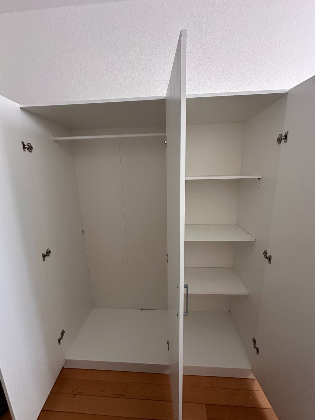 Ikea Schränke: IKEA Schrank, weiss – Gebraucht aus Zürich von sunshine1345 1