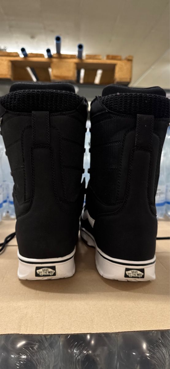 Vans Herrenschuhe: Originale  Snowboard Schuhe Vans 41  – Neu und originalverpackt aus Lohn SH von FourOnePiece_4