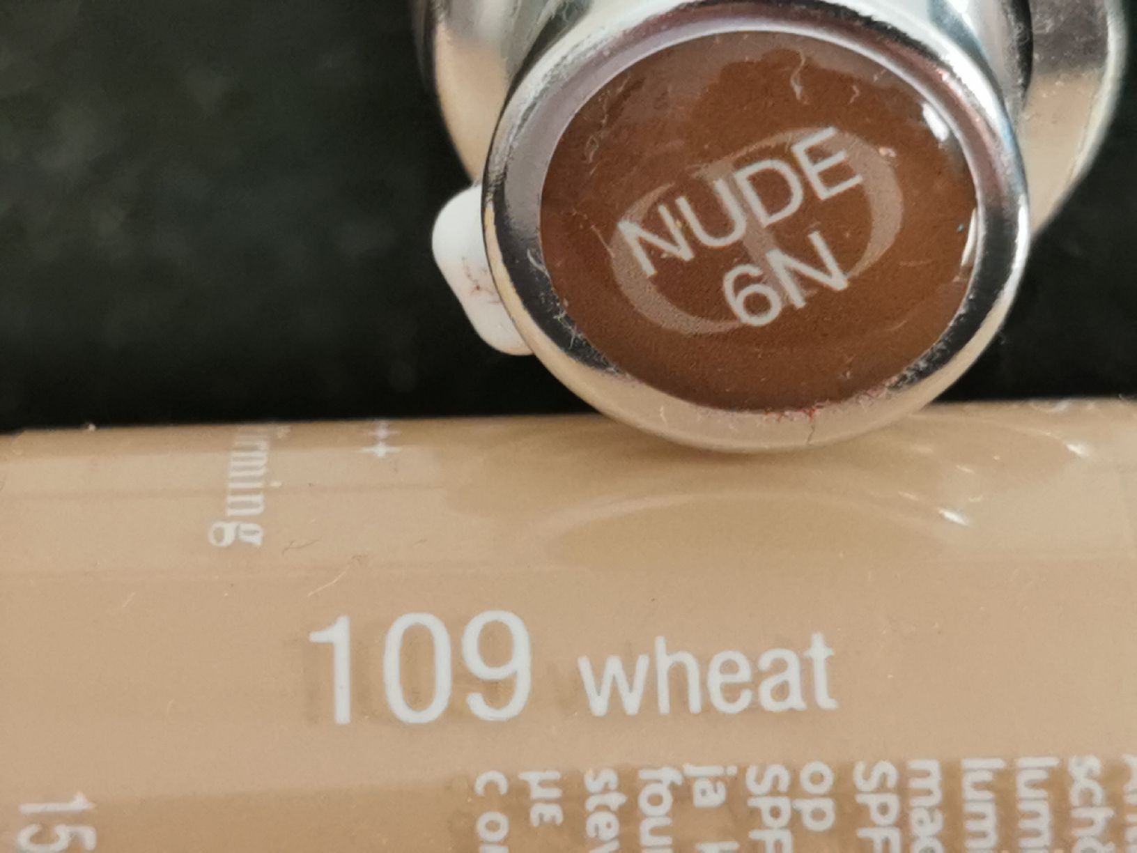 Dior Make-up: 10 Hochwertige Foundations  – Gebraucht aus Schlieren von vlalif 6