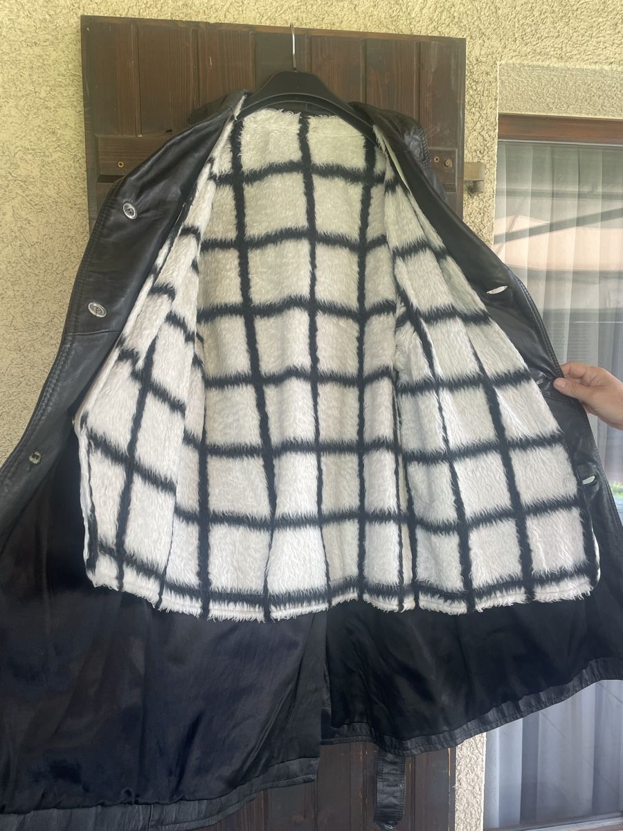 Cappotti: Manteau cuir noir fourrure – Usato da Lausanne venduto da lau_x22z 2