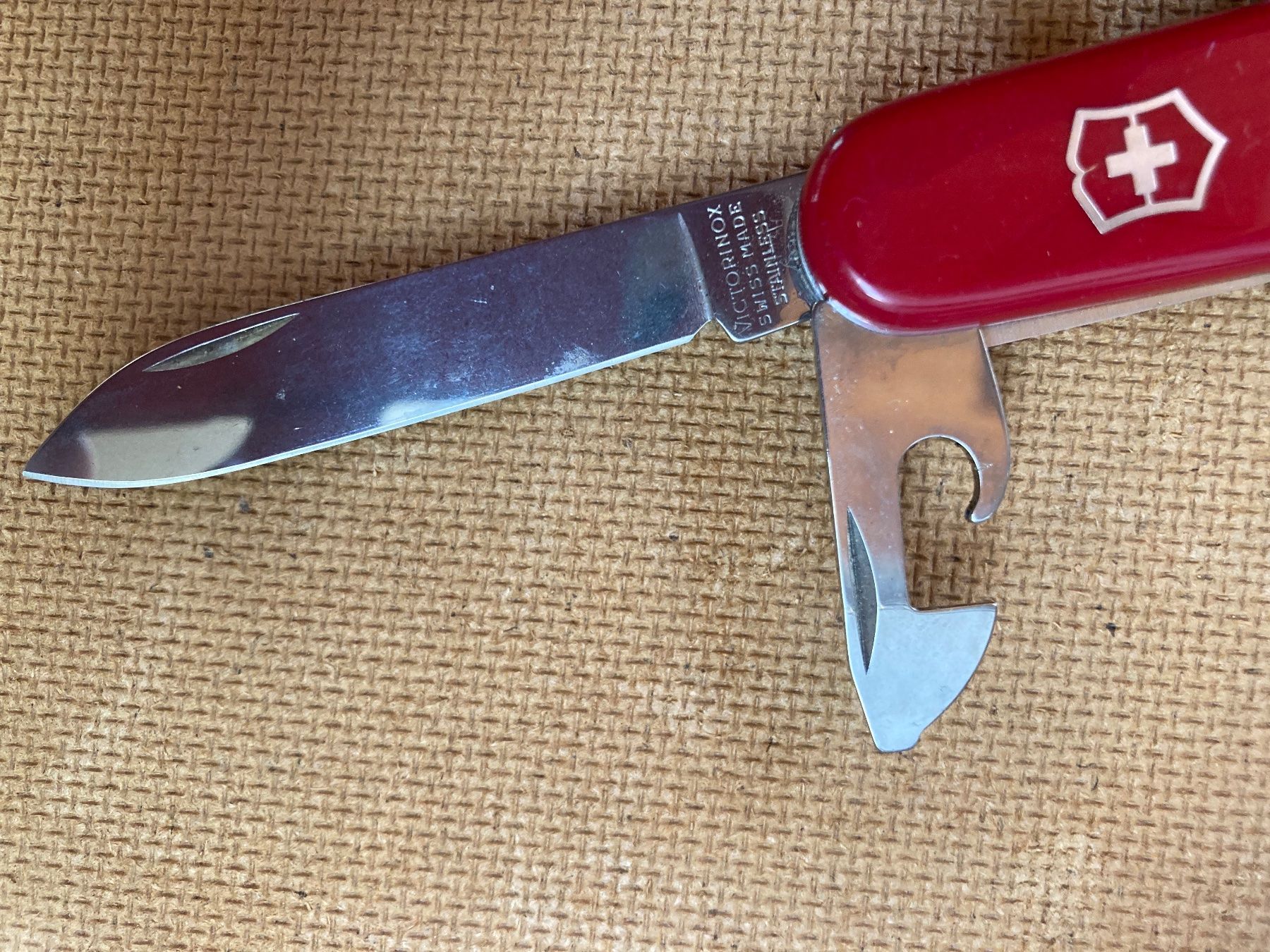 Victorinox Taschenmesser: Militärmesser - Victorinox – Gebraucht aus zürich von papalapa 1
